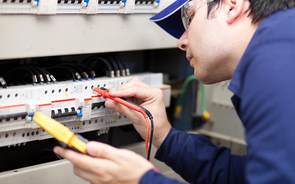 recherche électricien Paris 15