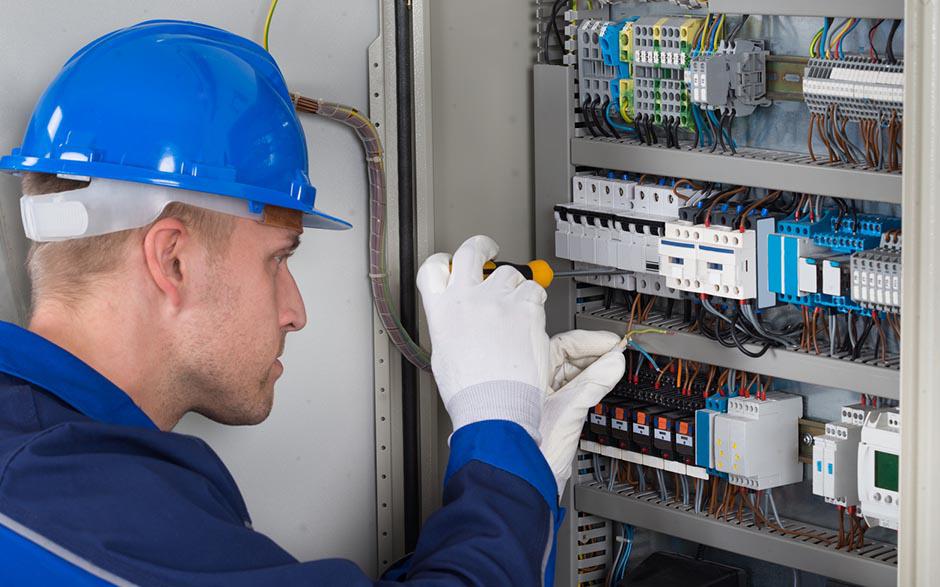 besoin d'un électricien Villiers-sur-Morin